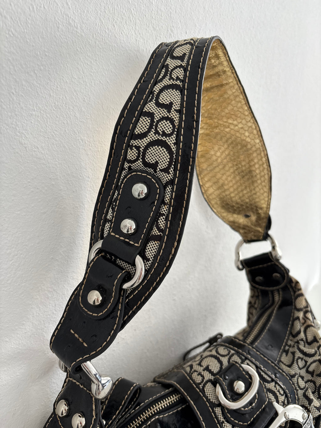 Guess bag