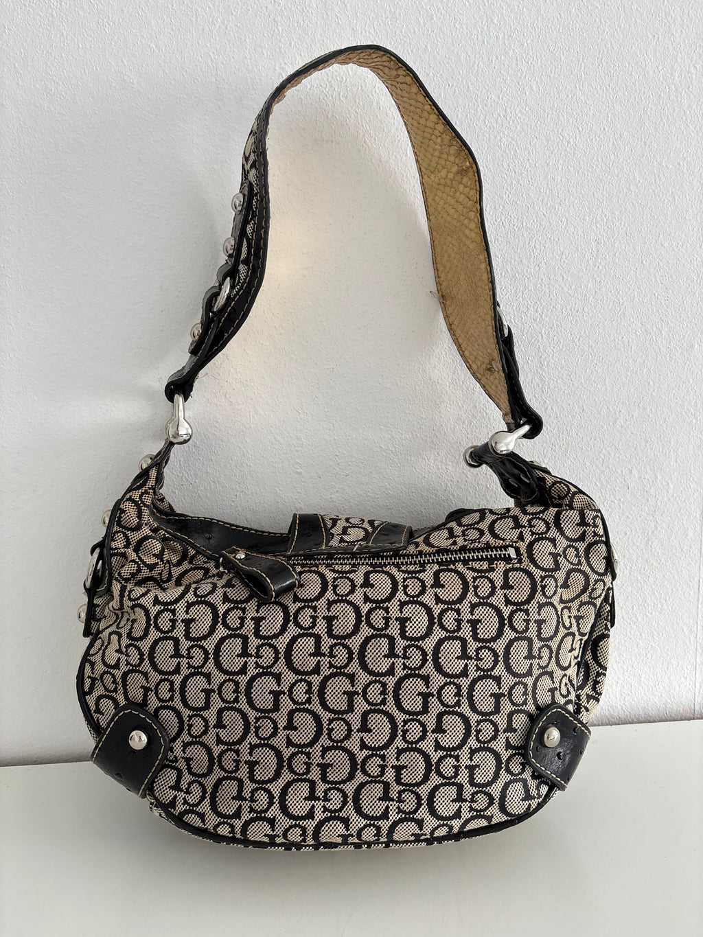 Guess bag