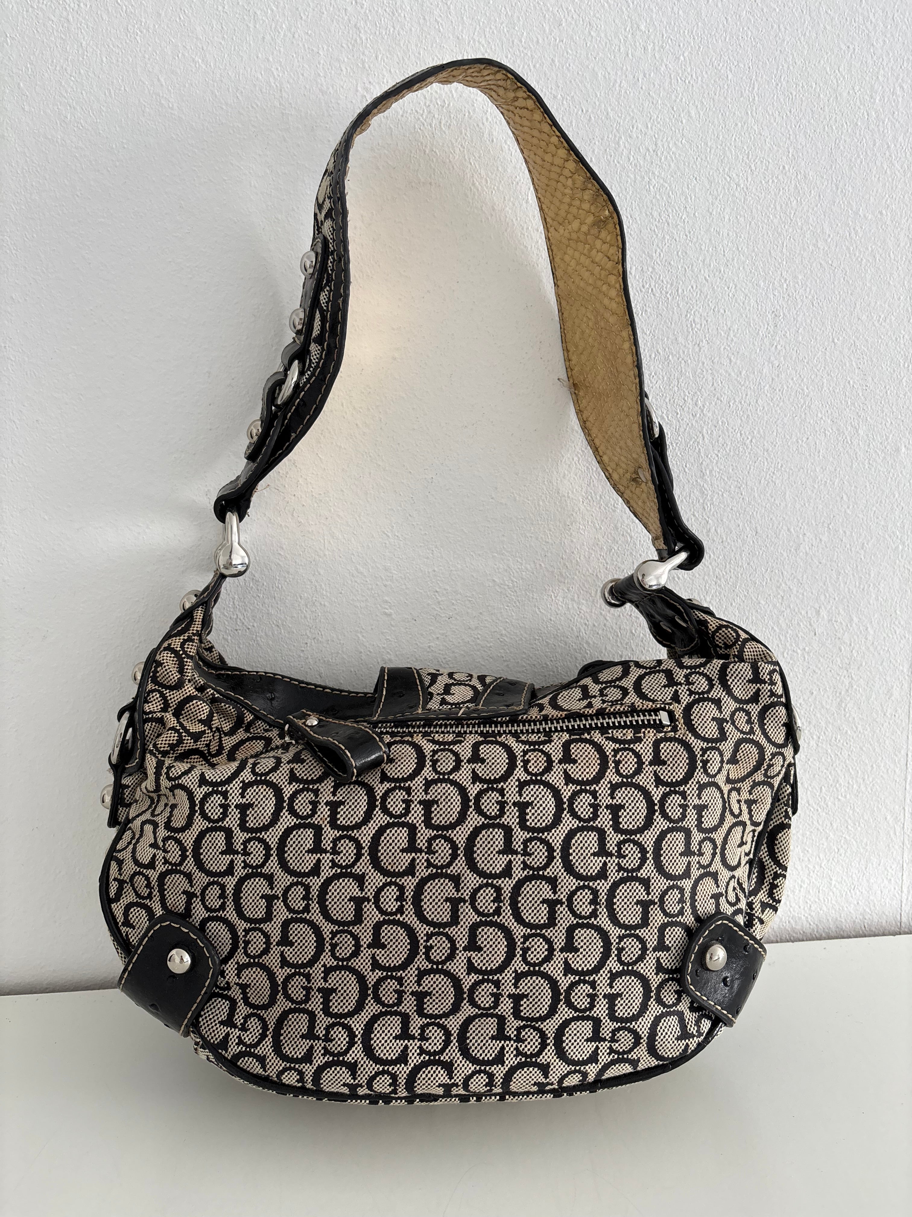 Guess bag