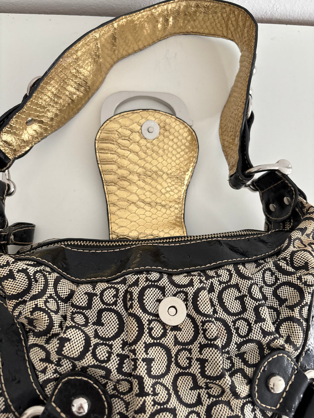 Guess bag