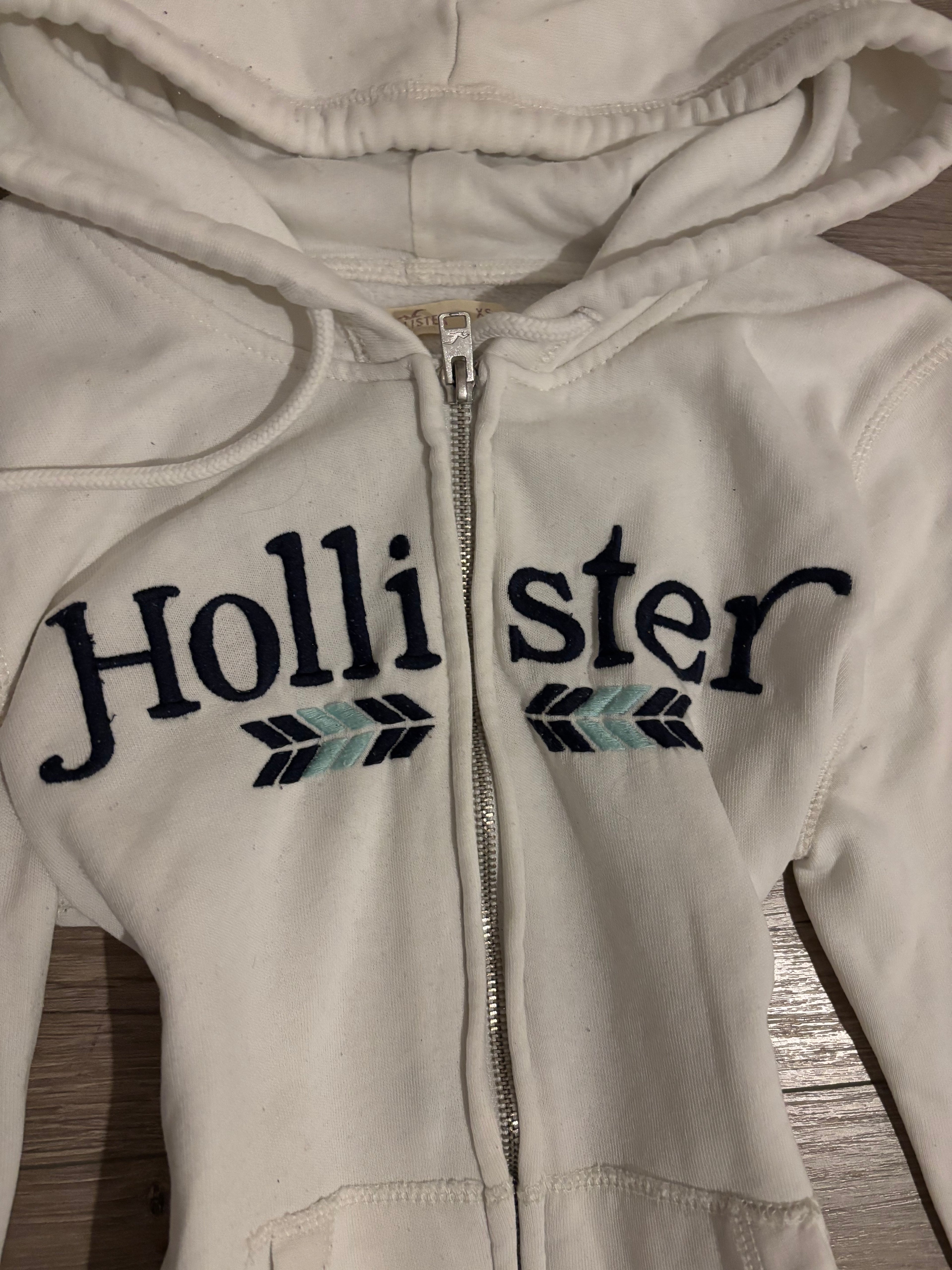 Zip up hollister