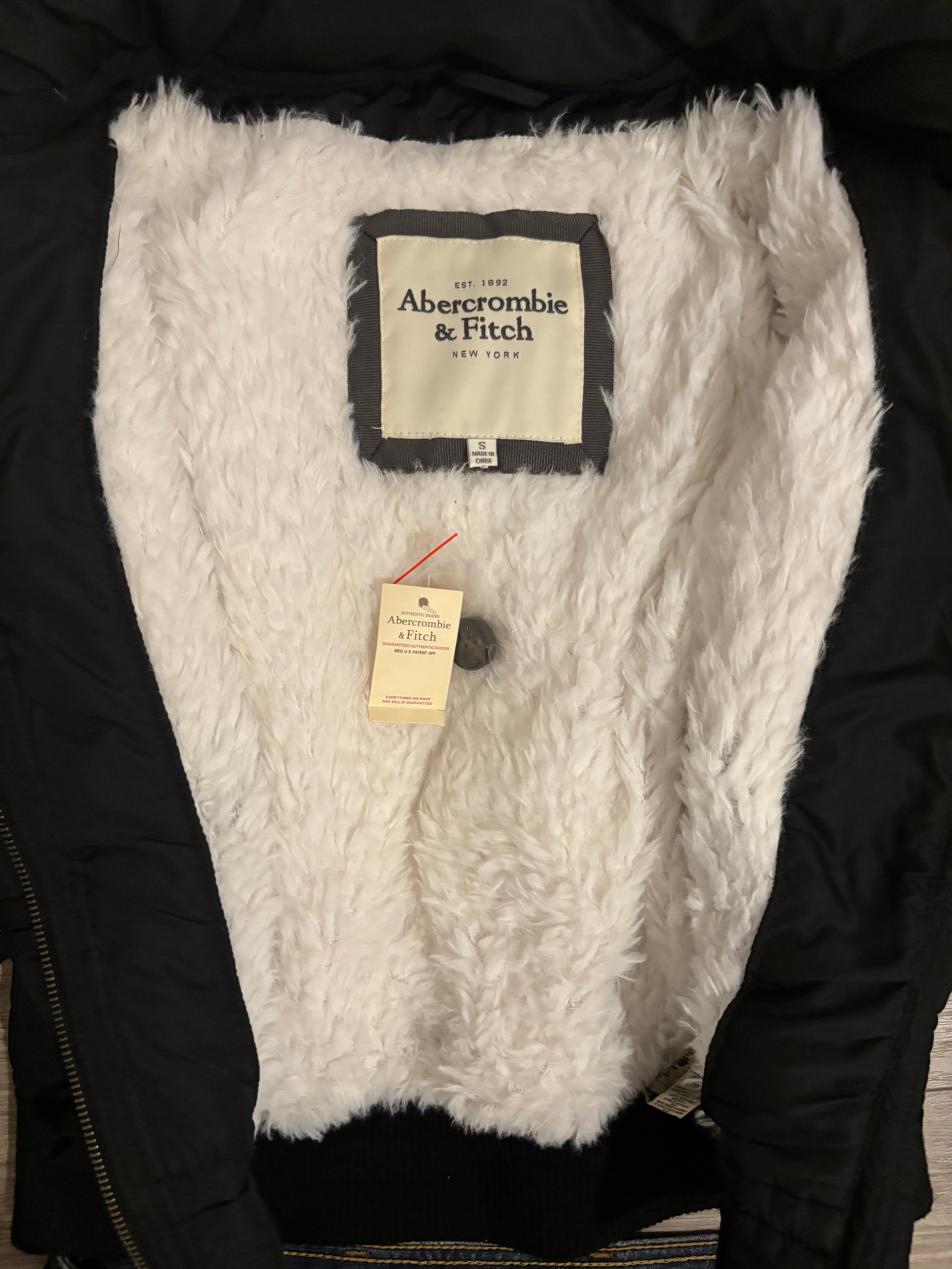 DEADSTOCK Abercrombie&Fitch Black Fur Jacket