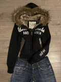 Vintage Abercrombie & Fitch Black Faux Fur Hood Zip Up – Size XS
