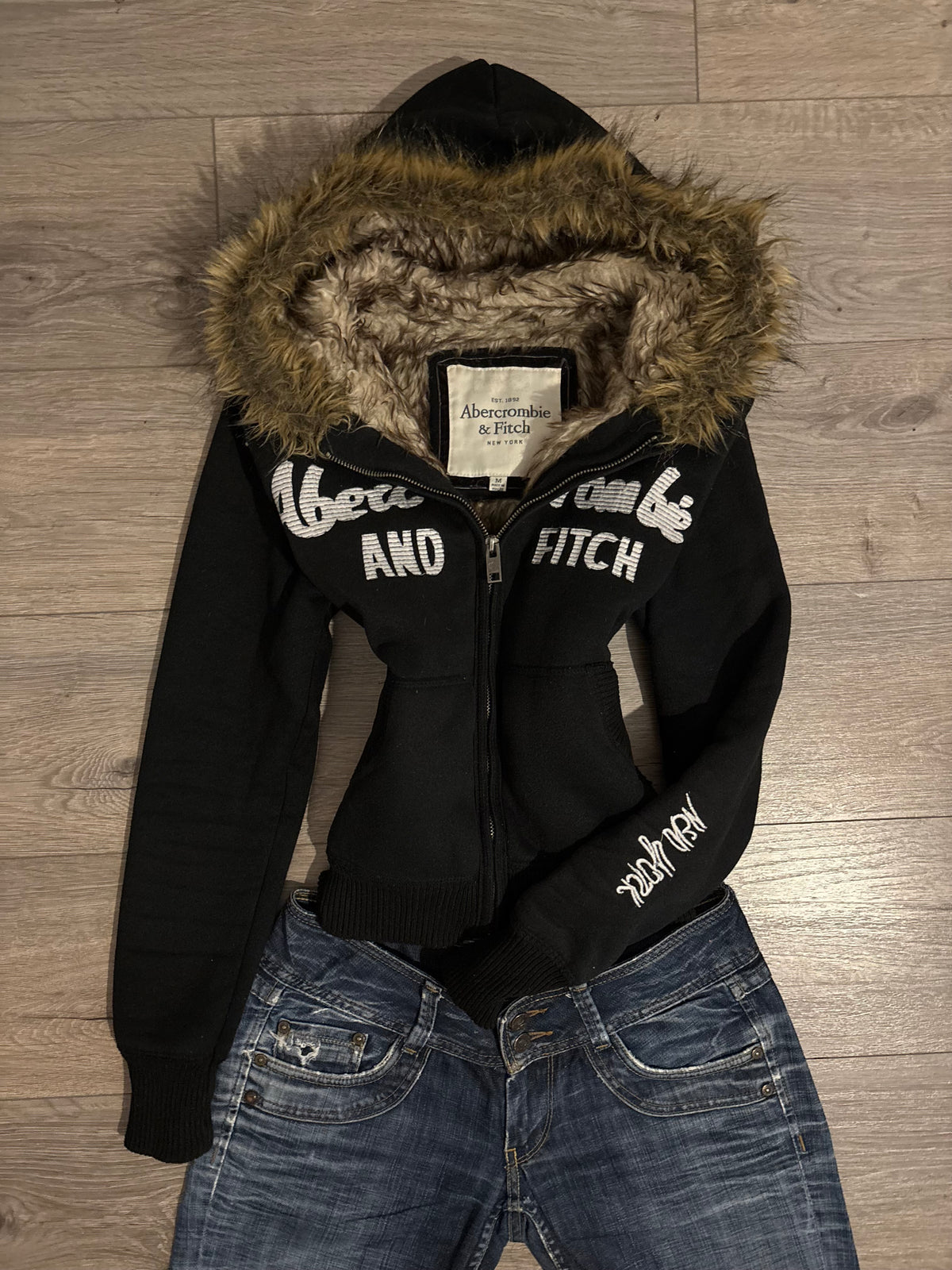 Vintage Abercrombie & Fitch Black Faux Fur Hood Zip Up – Size XS