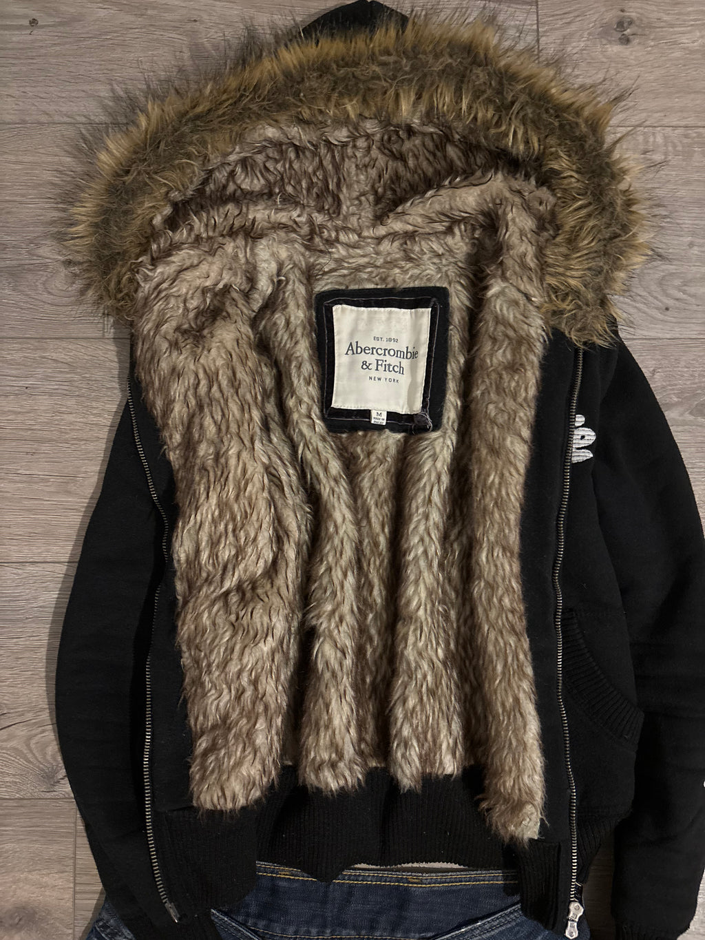 Vintage Abercrombie & Fitch Black Faux Fur Hood Zip Up – Size XS
