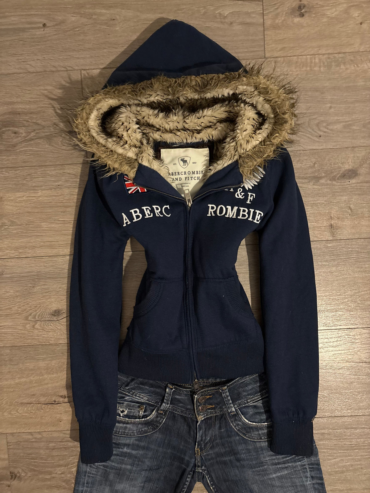Vintage Abercrombie & Fitch Navy Faux Fur Hood Zip Up – Size S