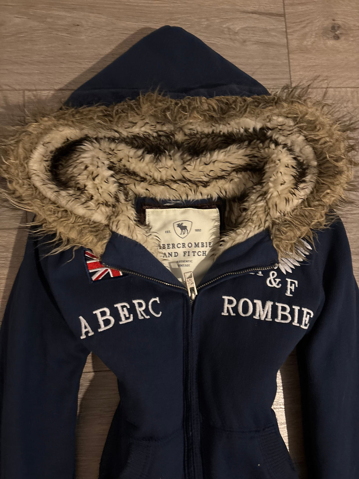 Vintage Abercrombie & Fitch Navy Faux Fur Hood Zip Up – Size S