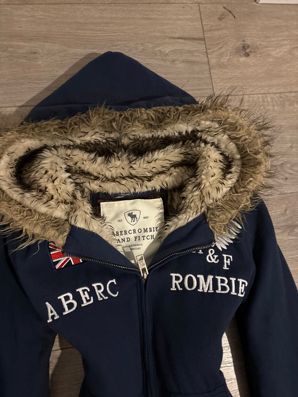 Vintage Abercrombie & Fitch Navy Faux Fur Hood Zip Up – Size S