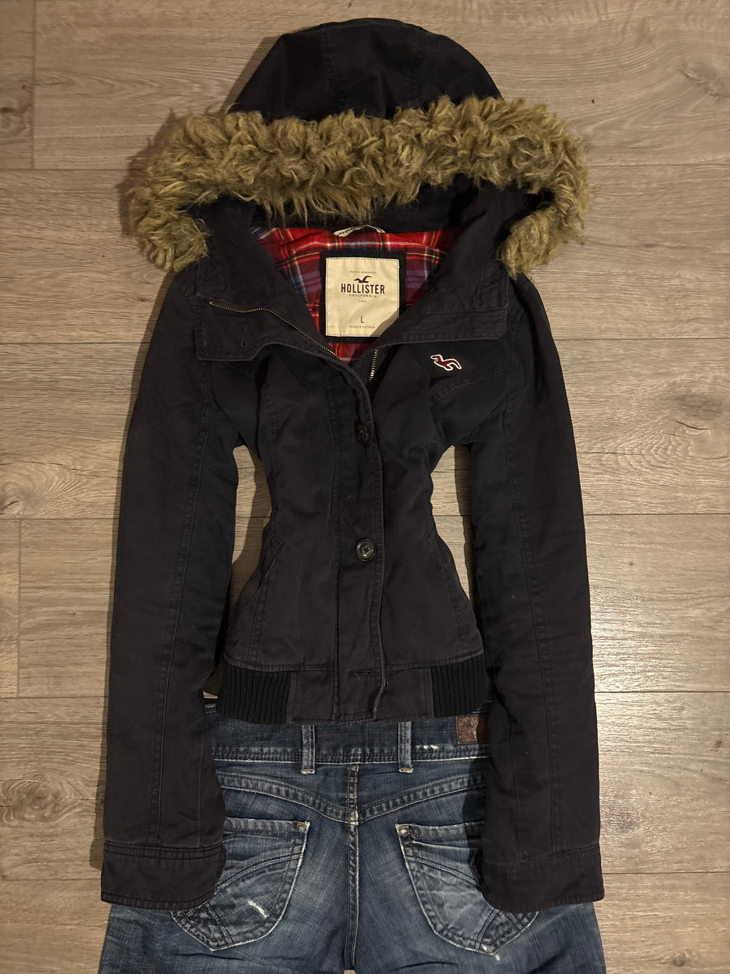 2000s Hollister Black Parka (Back String Detail) – Size M