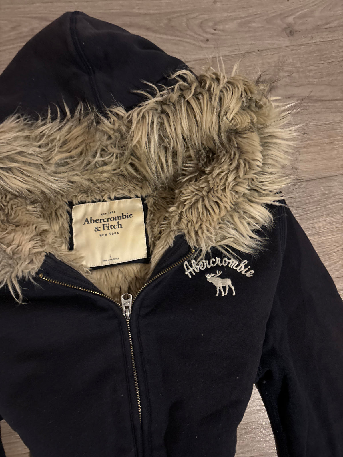 Vintage Abercrombie & Fitch Black Faux Fur Hoodie – Size S-M