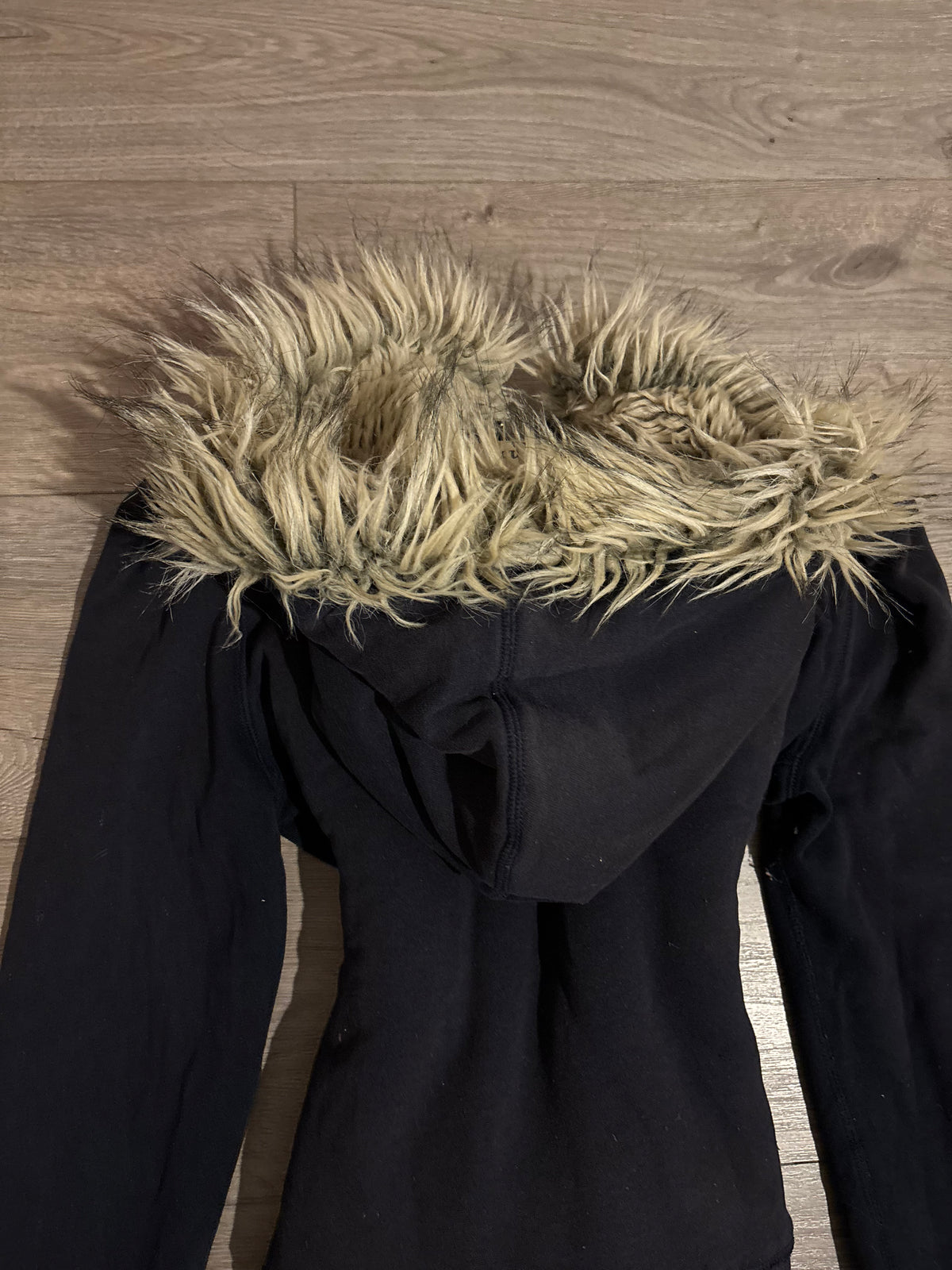 Vintage Abercrombie & Fitch Black Faux Fur Hoodie – Size S-M