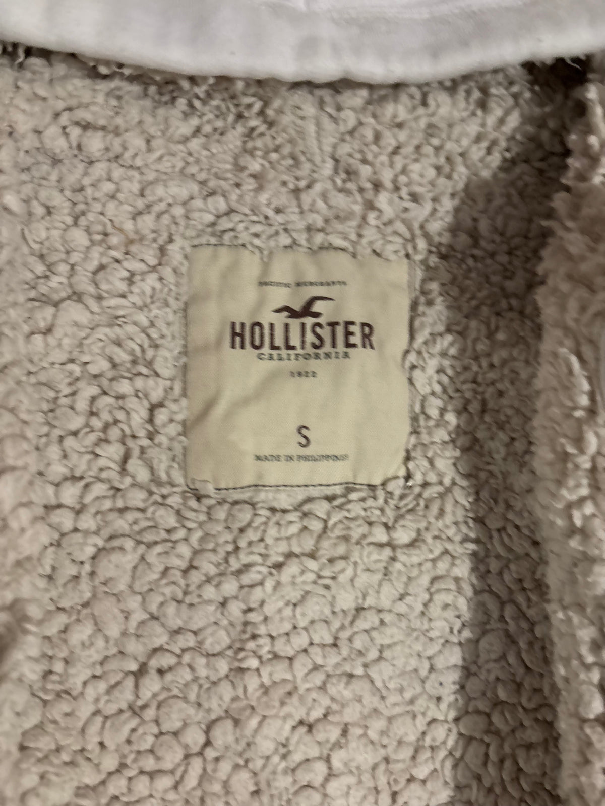 Vintage Hollister Cream Faux Fur Lined Zip Up – Size S