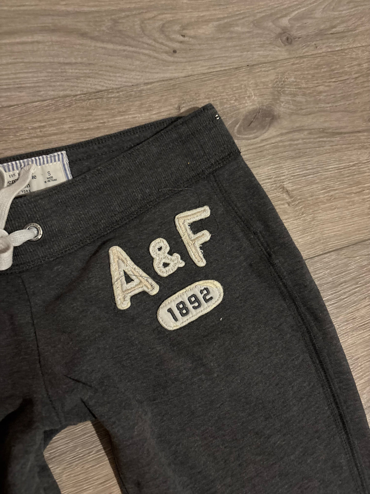 Vintage Abercrombie & Fitch Grey Pants – Size S