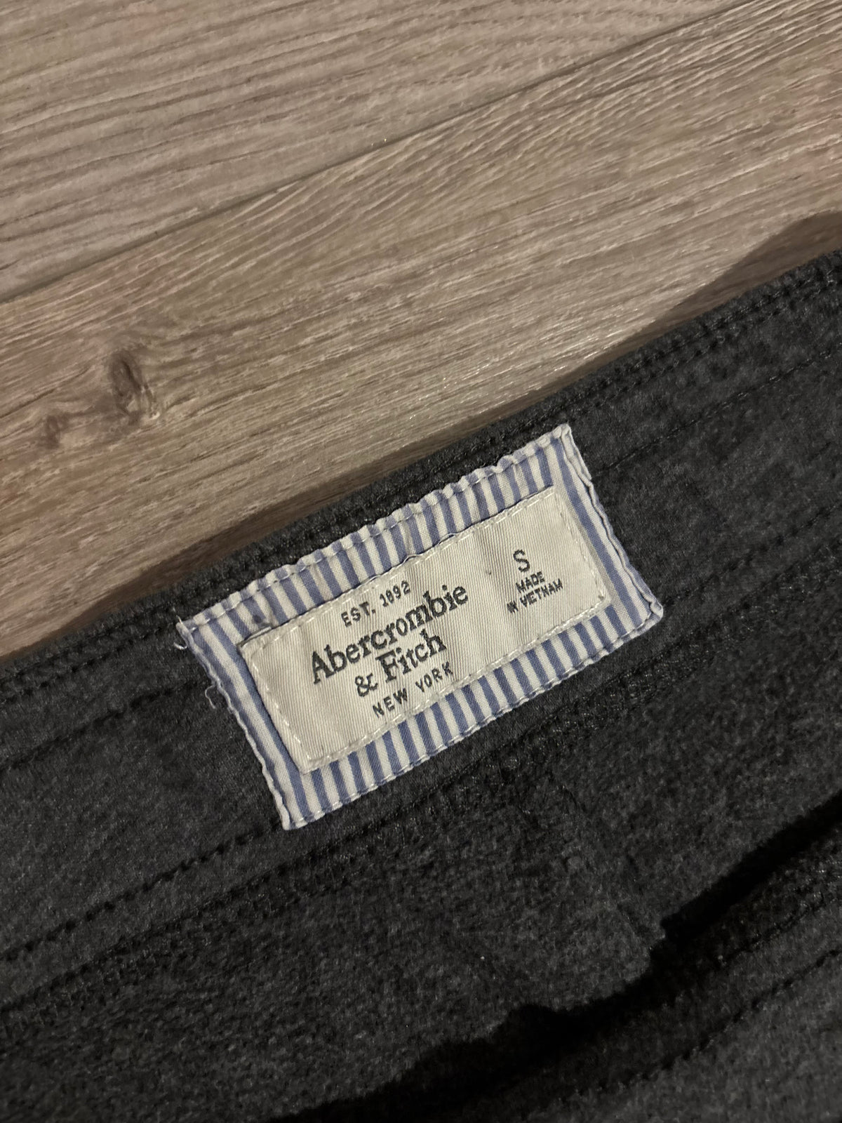 Vintage Abercrombie & Fitch Grey Pants – Size S