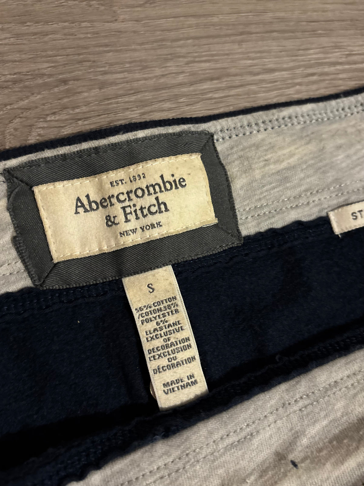 Vintage Abercrombie & Fitch Navy Pants – Size S