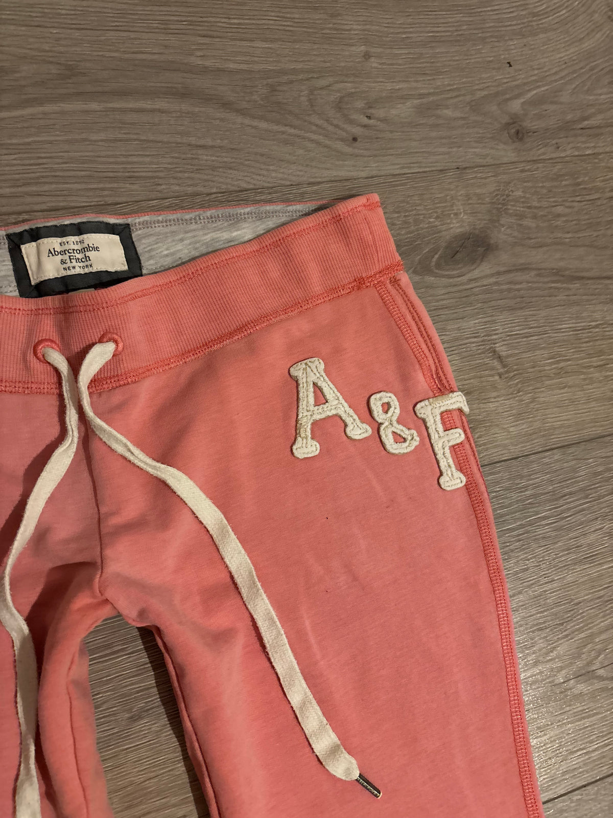 Vintage Abercrombie & Fitch Coral Pants – Size S