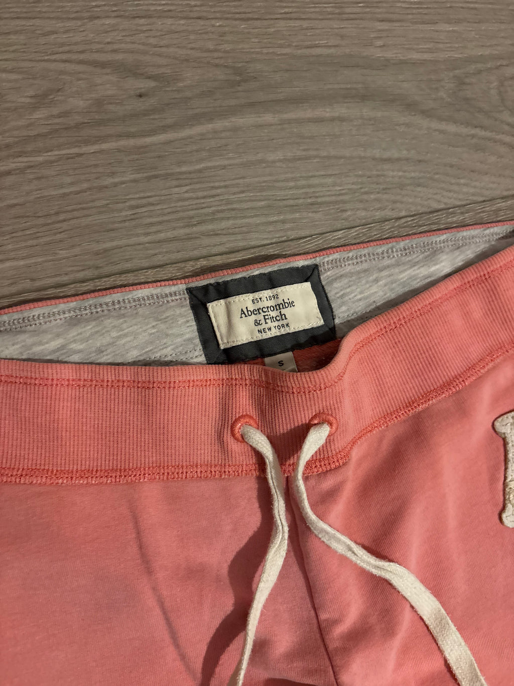 Vintage Abercrombie & Fitch Coral Pants – Size S